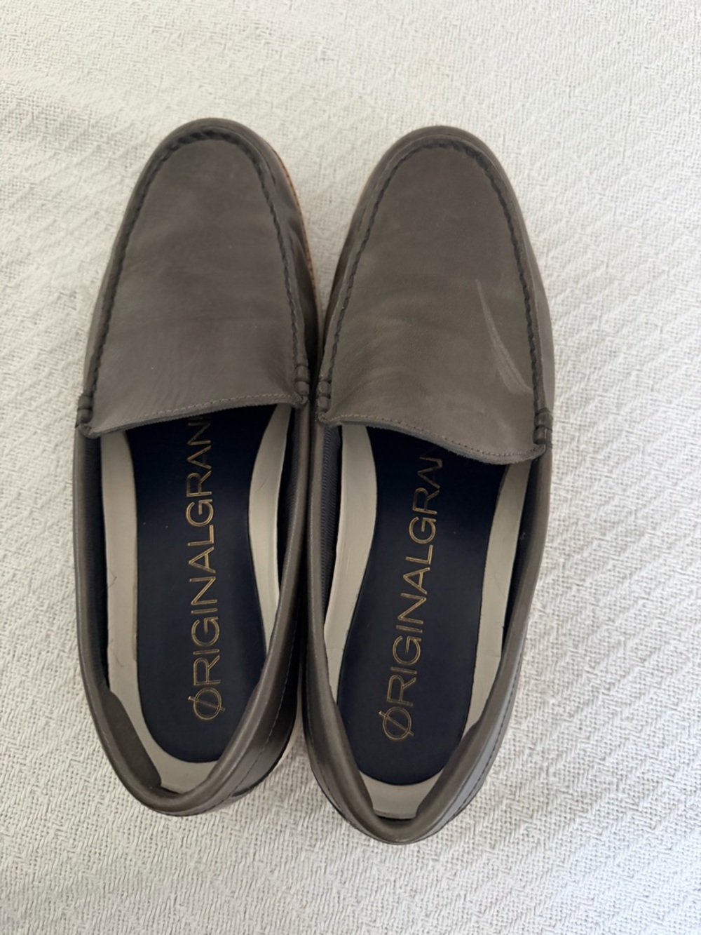 Men’s Cole Haan Leather Slip-On Loafers Gray size 8.5 M.